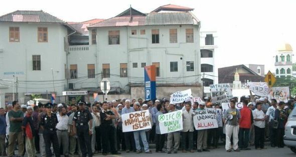 badai protest.jpg